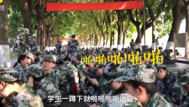 軍訓(xùn)服蹲下就崩線 給學(xué)生提供好一些材料的服裝有多難？